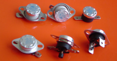 ͻ��ʽ�ɻ֏�(f��)�ضȱ��U(xi��n)�z KSD301 35�� 45�� 50��