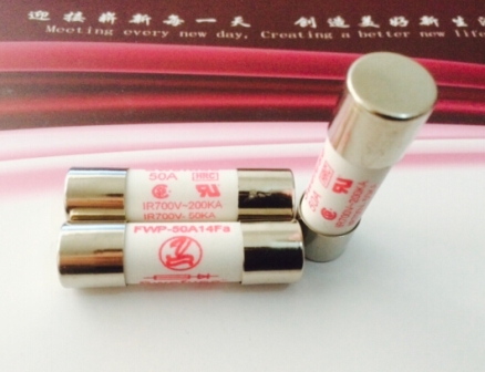 ���U�z�� FWP-25A14Fa 700V 14*51