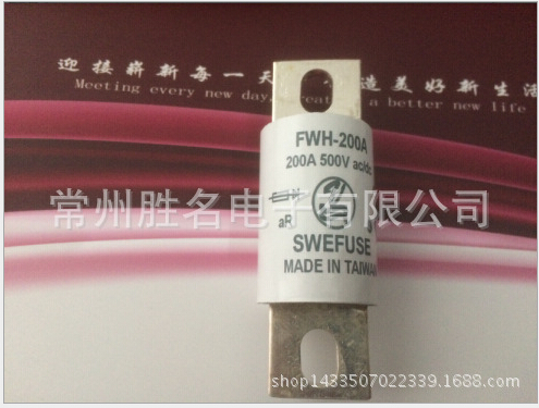 �_(t��i)���M(j��n)�ڱ��U(xi��n)�z�� FWH-200A 200A 500V ��܇(ch��)