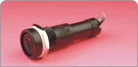 面板安裝型保險(xiǎn)絲座