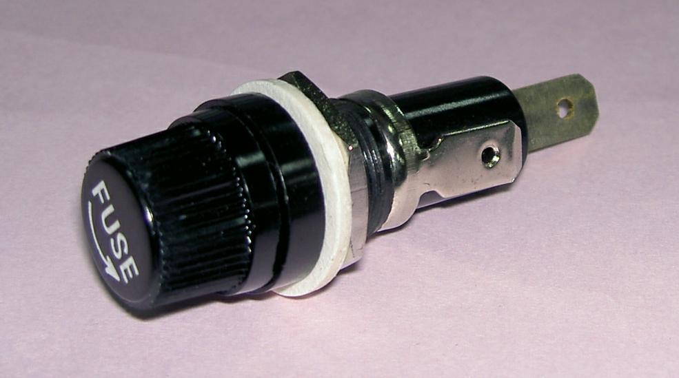 面板安裝型保險(xiǎn)絲座