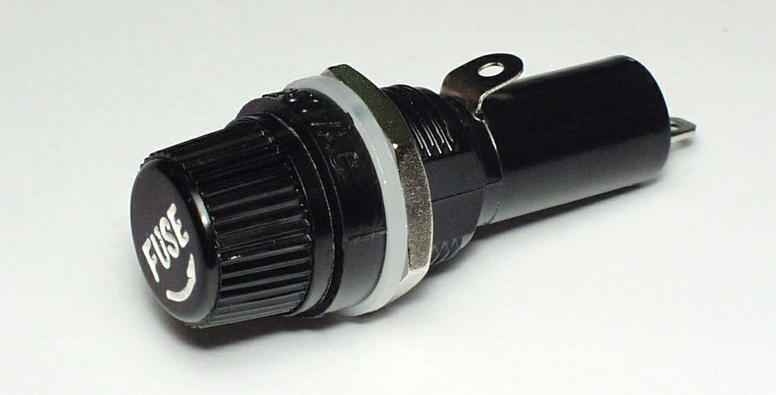 面板安裝型保險(xiǎn)絲座